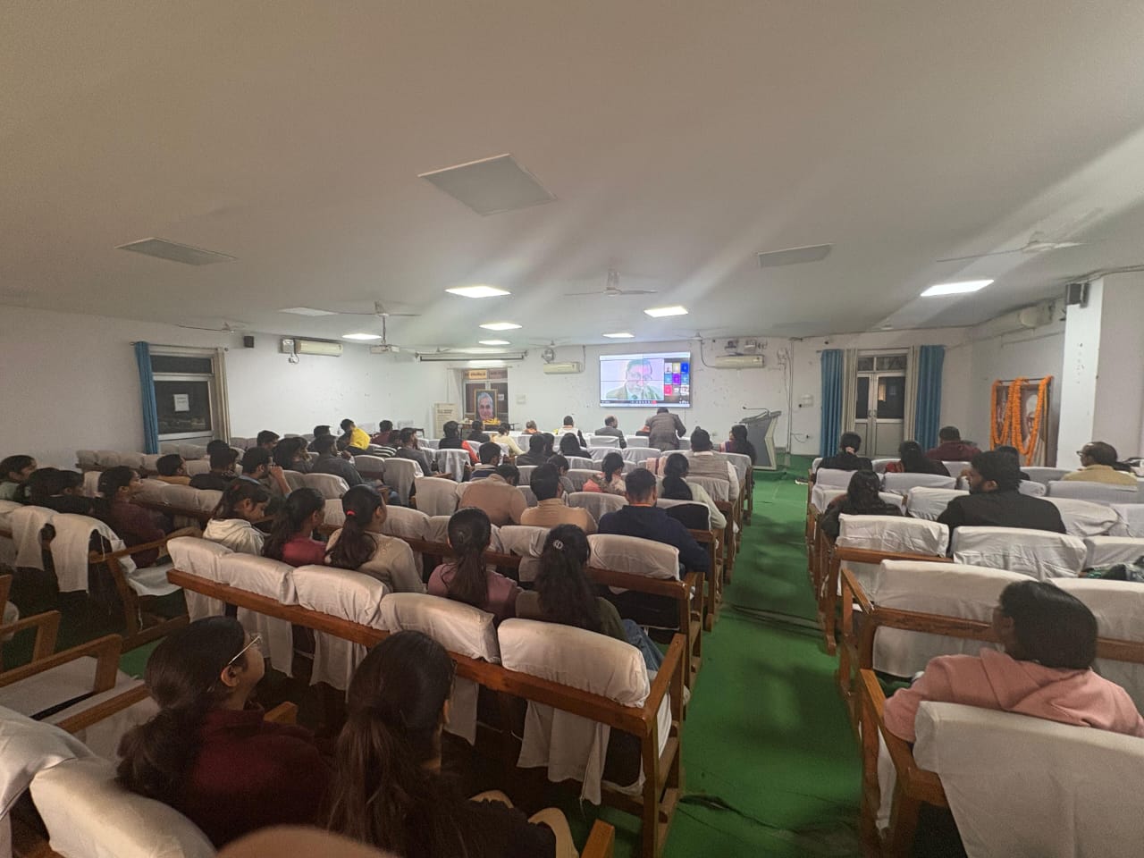 de73eb7e-6d53-4e06-8b80-d0a585854fb0